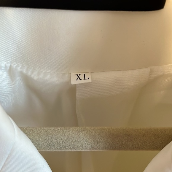 Women’s Classic Tailored Double Breast Blazer Gold Button - Picture 8 of 13